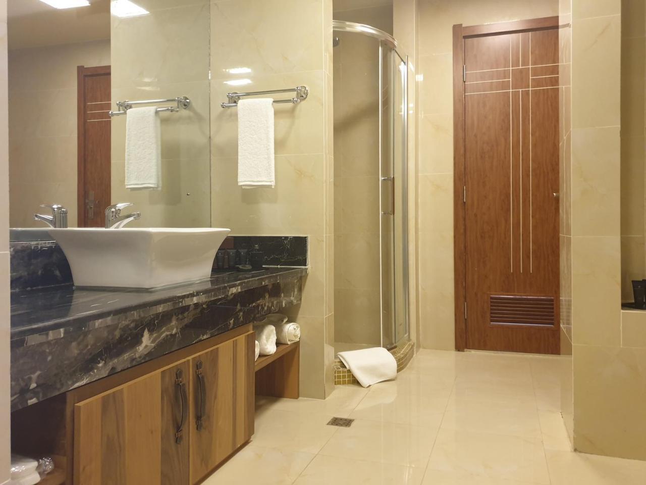 Mobushipe Summerset Continental Hotel By Usuma מראה חיצוני תמונה