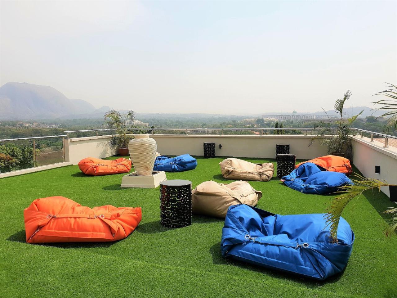 Mobushipe Summerset Continental Hotel By Usuma מראה חיצוני תמונה